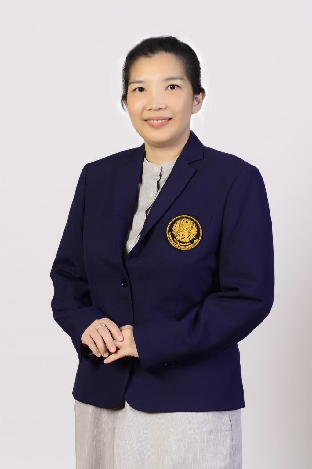 ผู้ช่วยศาสตราจารย์ ดร.ชลกาญจน์ วงศ์ก่อทรัพย์ 2