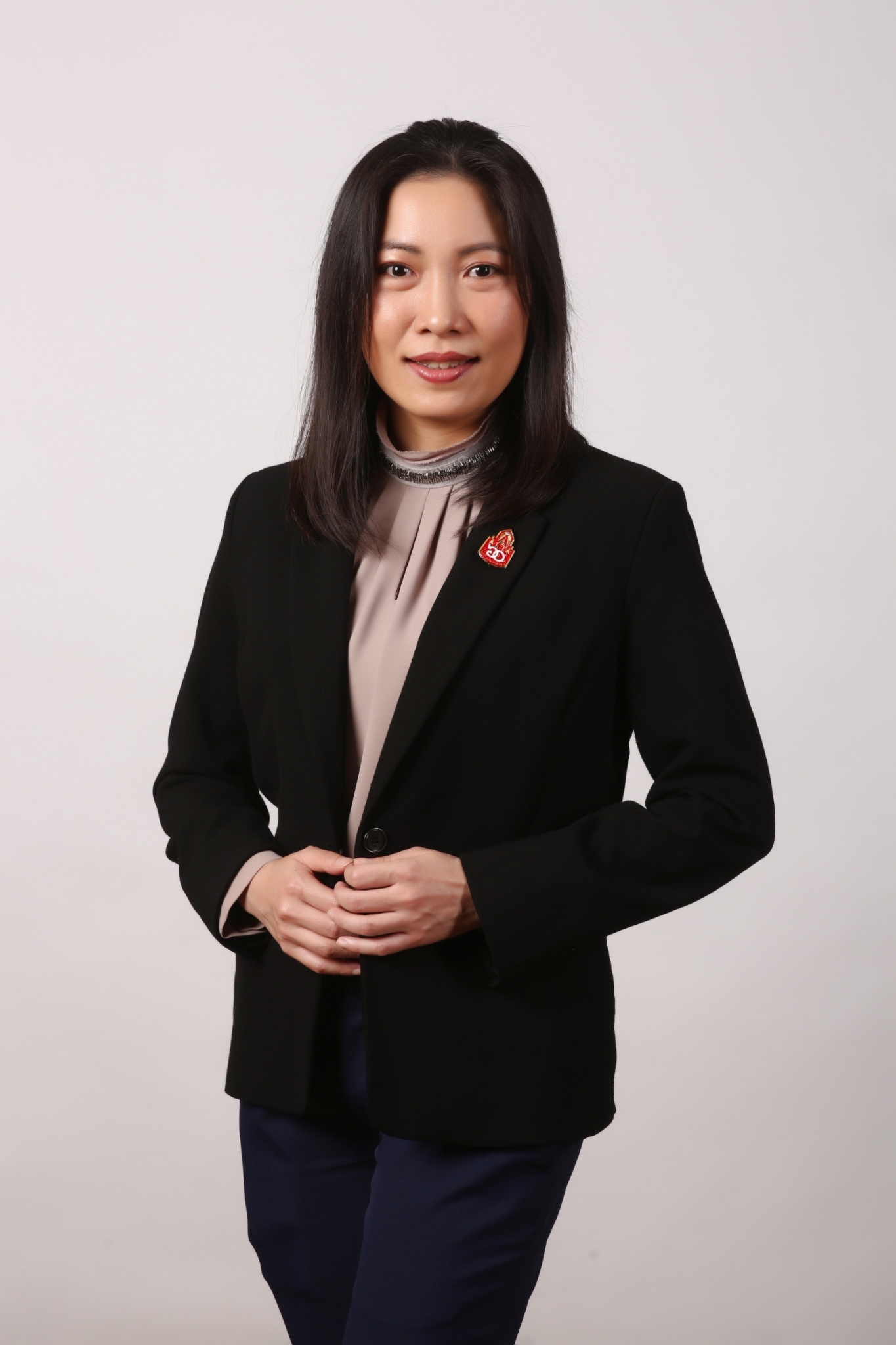 ผู้ช่วยศาสตราจารย์ ดร.สุมล แซ่เฮง พิสิษฐ์สังฆการ