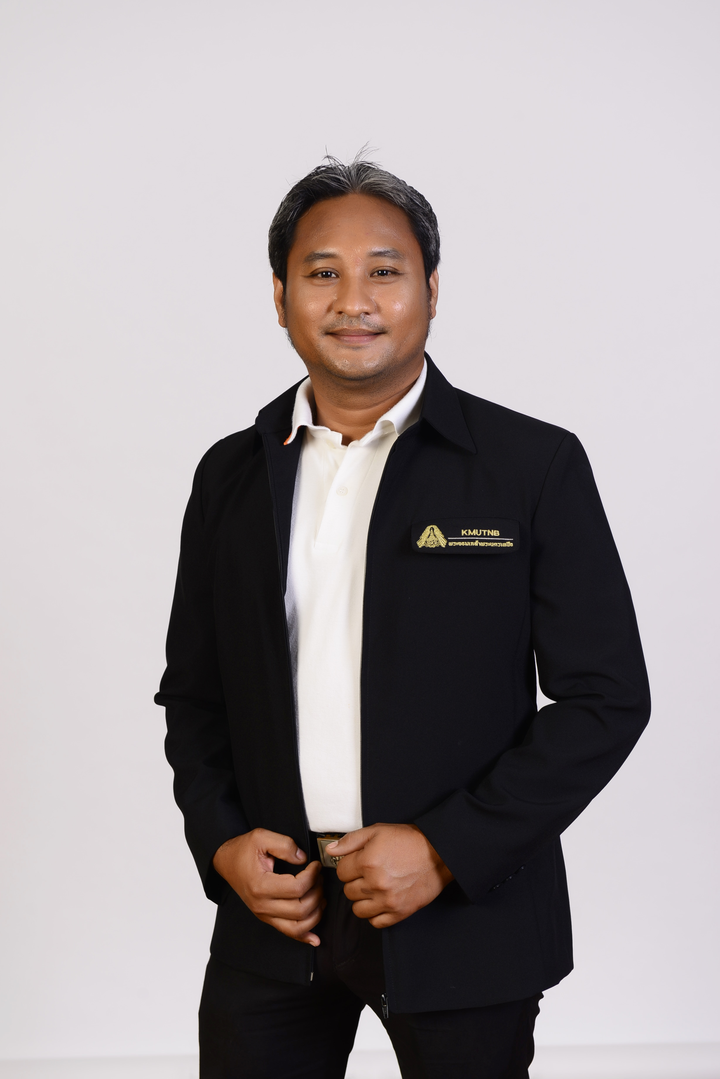 ผู้ช่วยศาสตราจารย์ ดร.เนรมิตร กระแสร์ลม