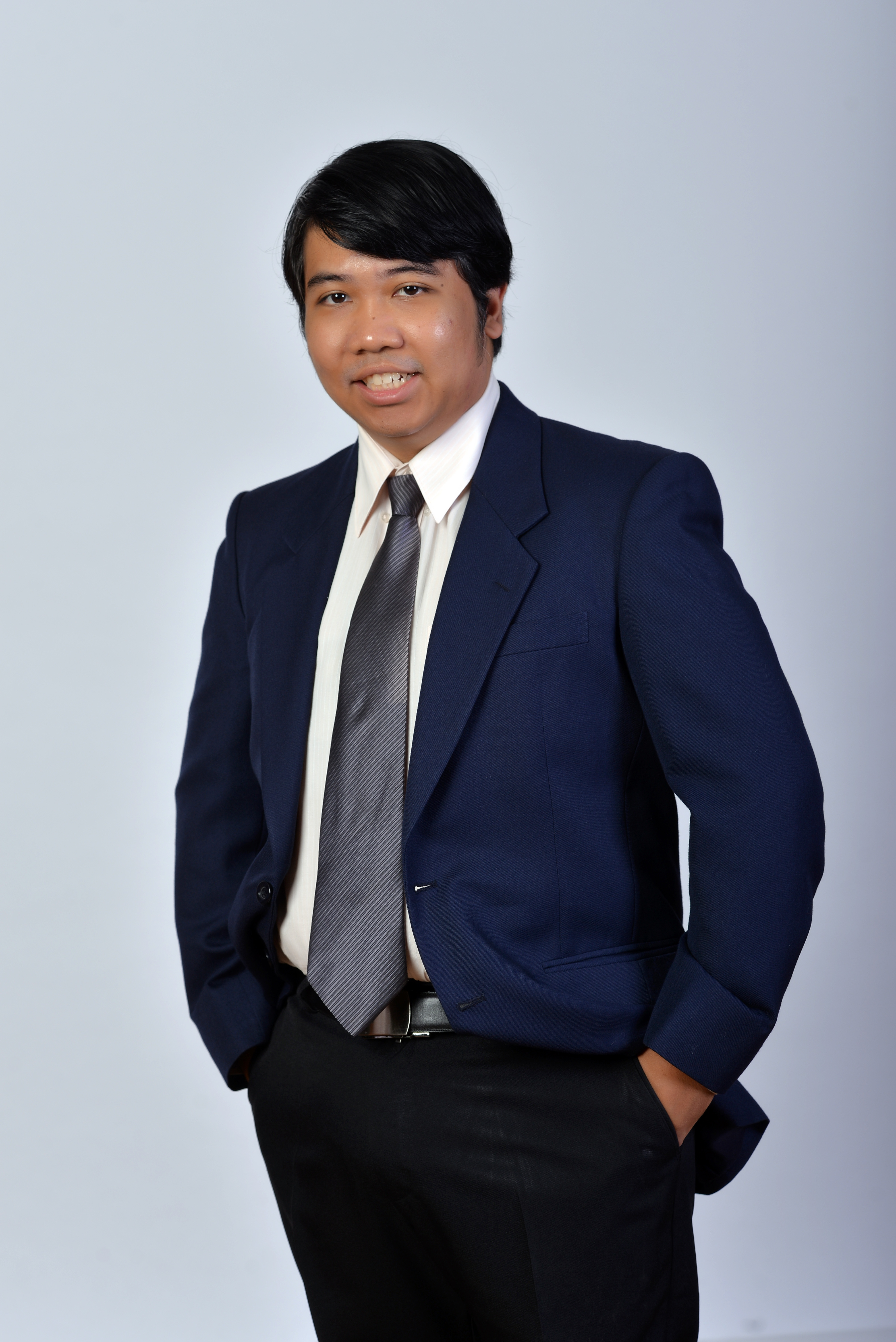 อาจารย์ ดร.ศีขรินทร์ โกมลหิรัญ